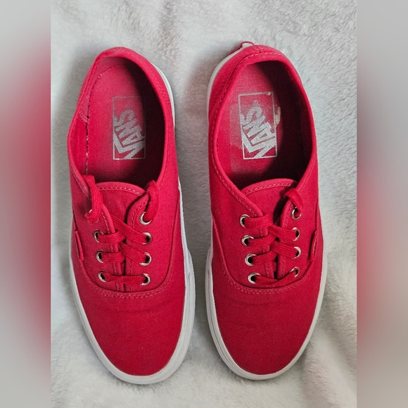 Vans Bold Red Canvas Shoes - Picture 3 of 7